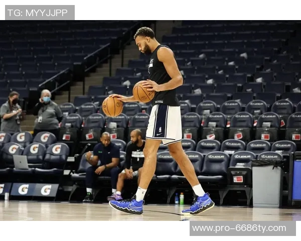 戈贝尔解析华子战术执行问题强调紧迫感的重要性